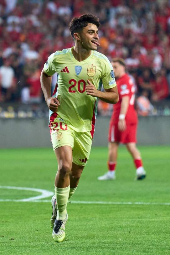 sefutbol 1757274117 3716607129550689715 329608118 sefutbol 1757274117 3716607129550689715 329608118