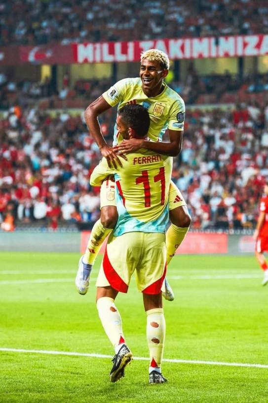 Lamine Yamal partit amb Espanya Instagram Lamine Yamal partit amb Espanya Instagram