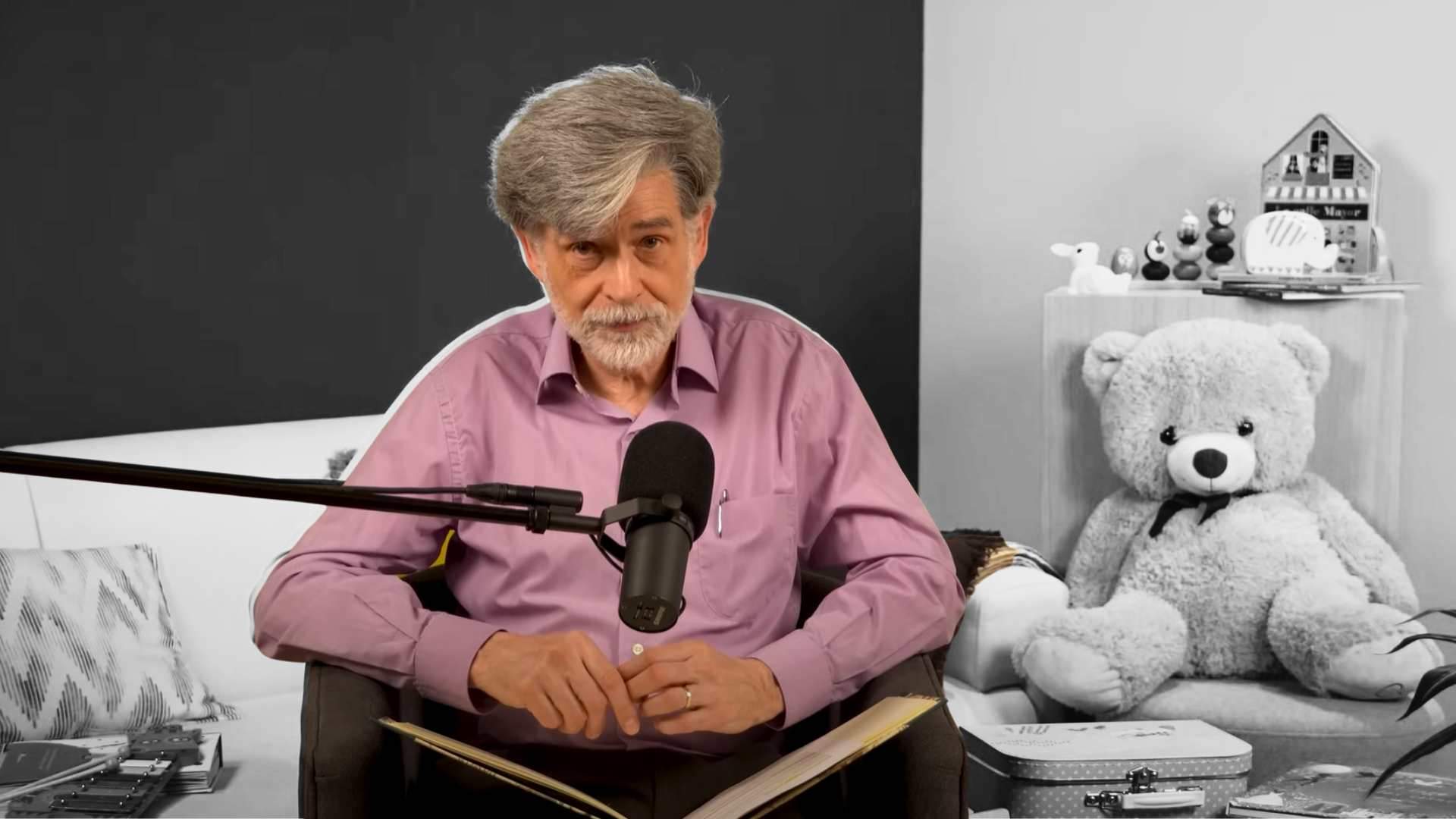 Carlos Gonzalez, pediatre: "El lògic és que si un nen no té gana, no mengi. No hem d'obligar-lo"