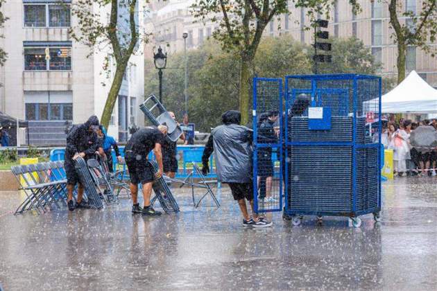 diada catalunya 2025 pluja acte òmnium / Foto: Montse Giralt