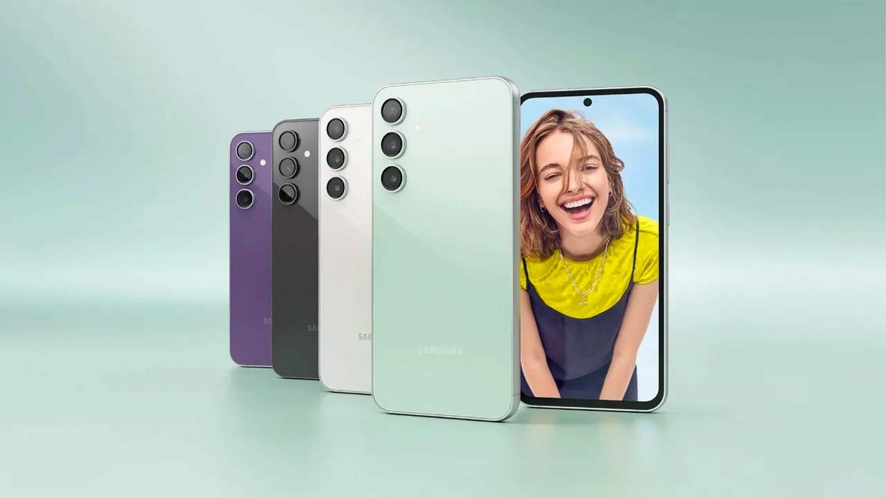 El Galaxy S24 FE cae a precio de gama media tras la llegada del S25 FE