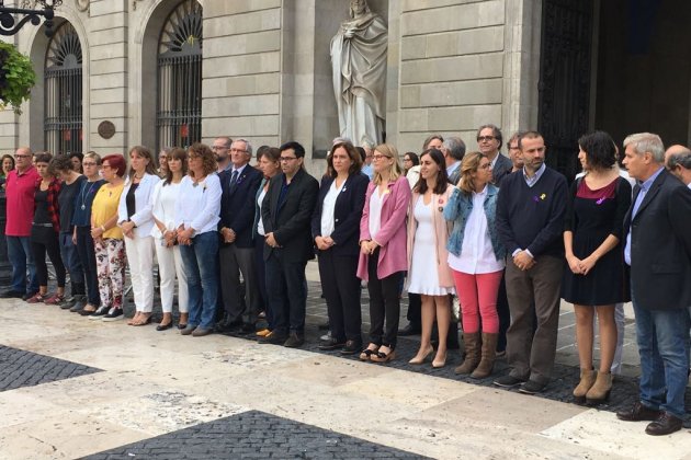 minut silenci ajuntament Barcelona - Gisela Rodríguez