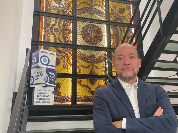 PauFornt CEO Papelmatic