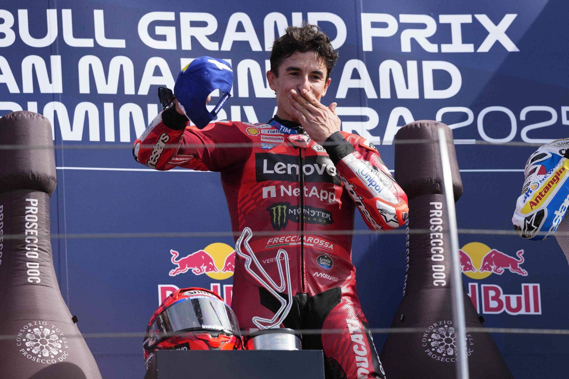 La polèmica celebració a l'estil Messi de Marc Márquez a casa de Valentino Rossi