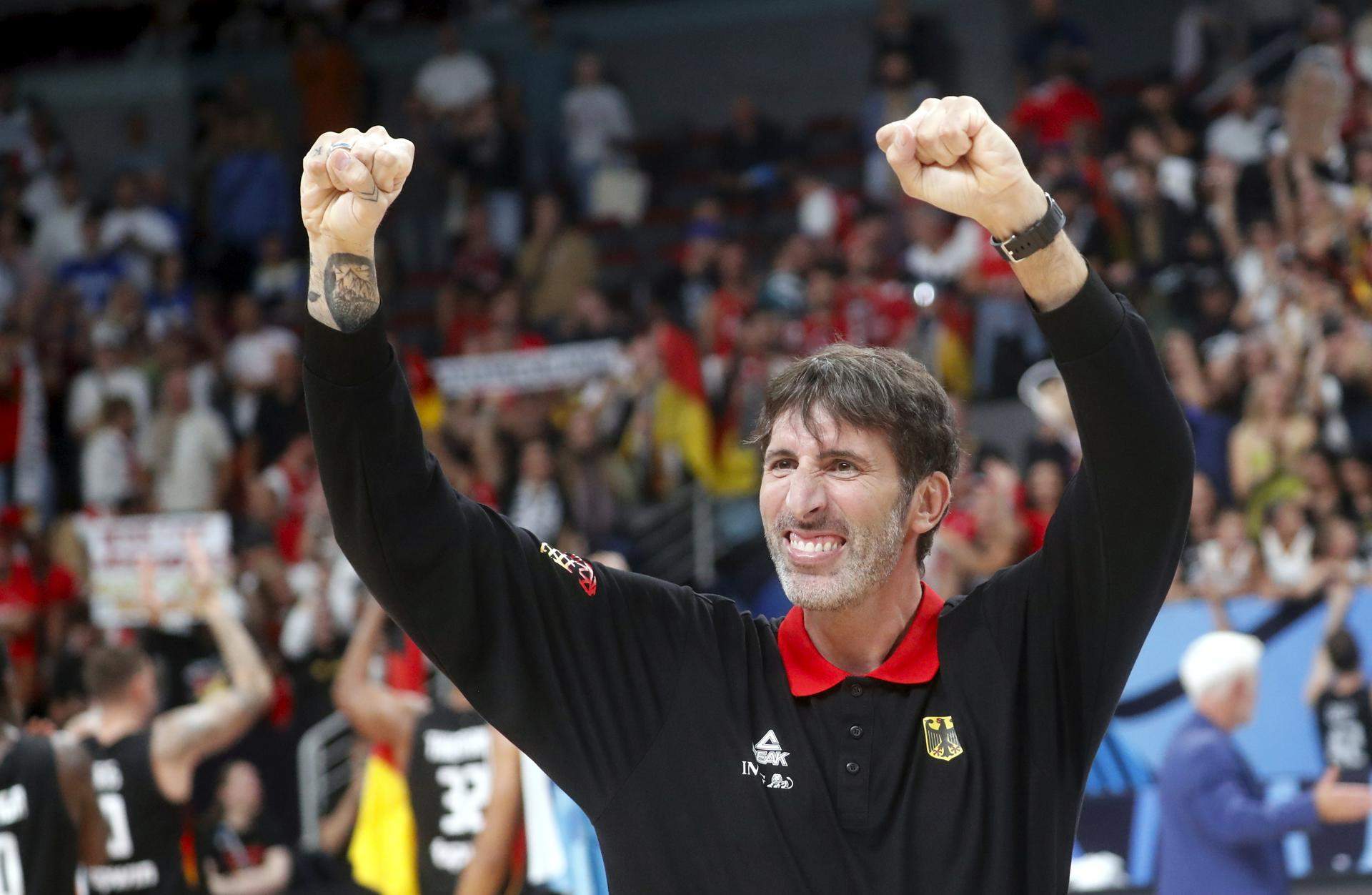 El català Àlex Mumbrú toca el cel d'Europa: medalla d'or a l'Eurobasket amb gesta històrica