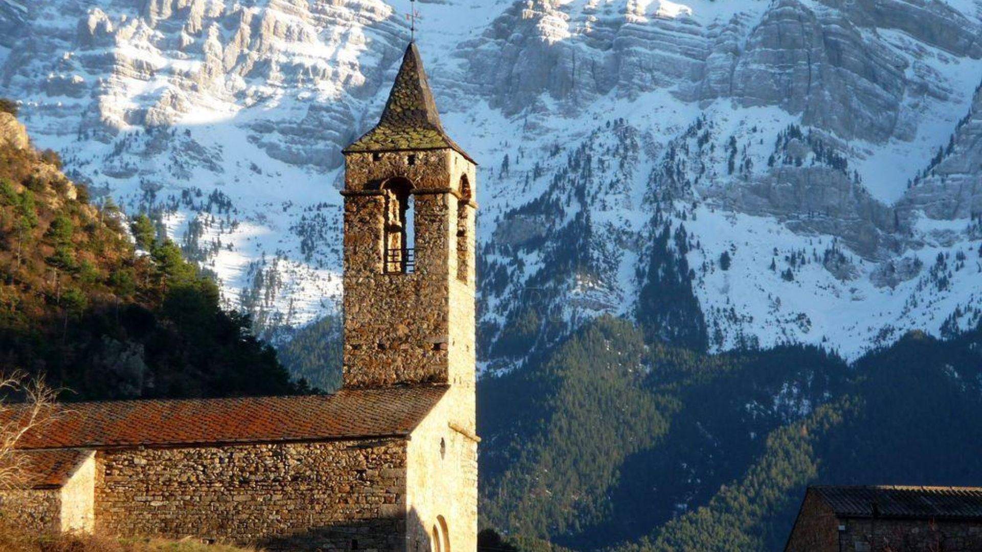El poble medieval de Catalunya que sembla tret d’una postal i amaga un secret musical