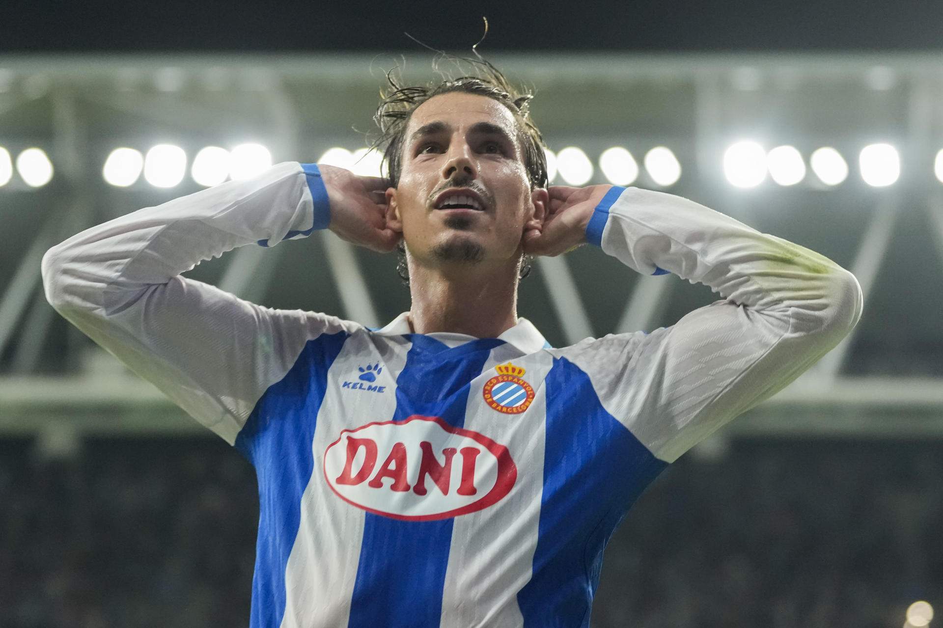 Un Espanyol amb 10 reneix contra el Mallorca (3-2) per asseure's a la taula de Barça i Reial Madrid