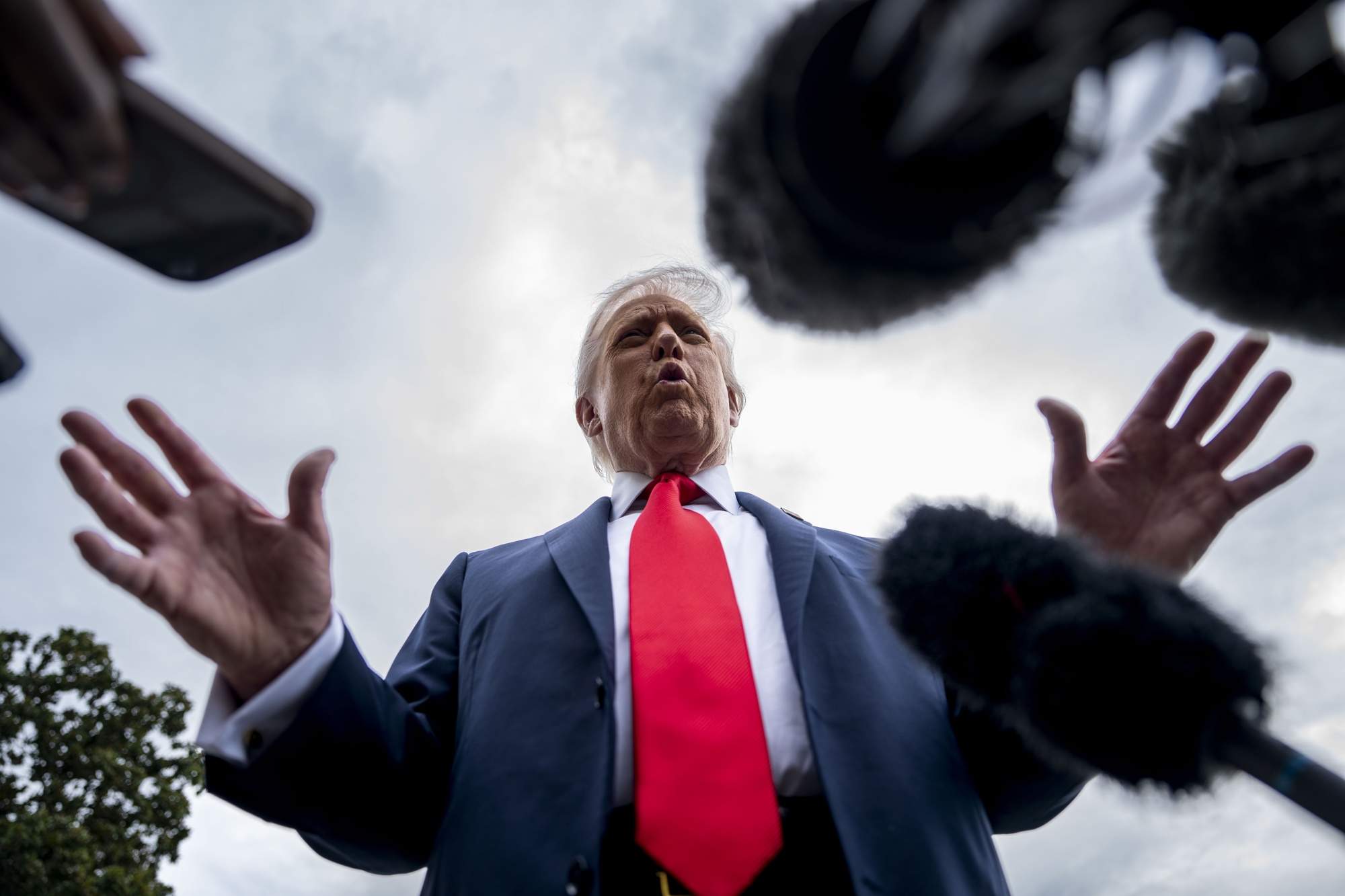 Visita de Trump al Regne Unit: els seus detractors el reben recordant-li la seva relació amb Epstein