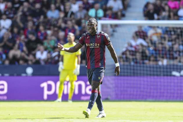 EuropaPress 6953081 karl etta eyong of levante ud celebrates goal during the spanish league EuropaPress 6953081 karl etta eyong of levante ud celebrates goal during the spanish league