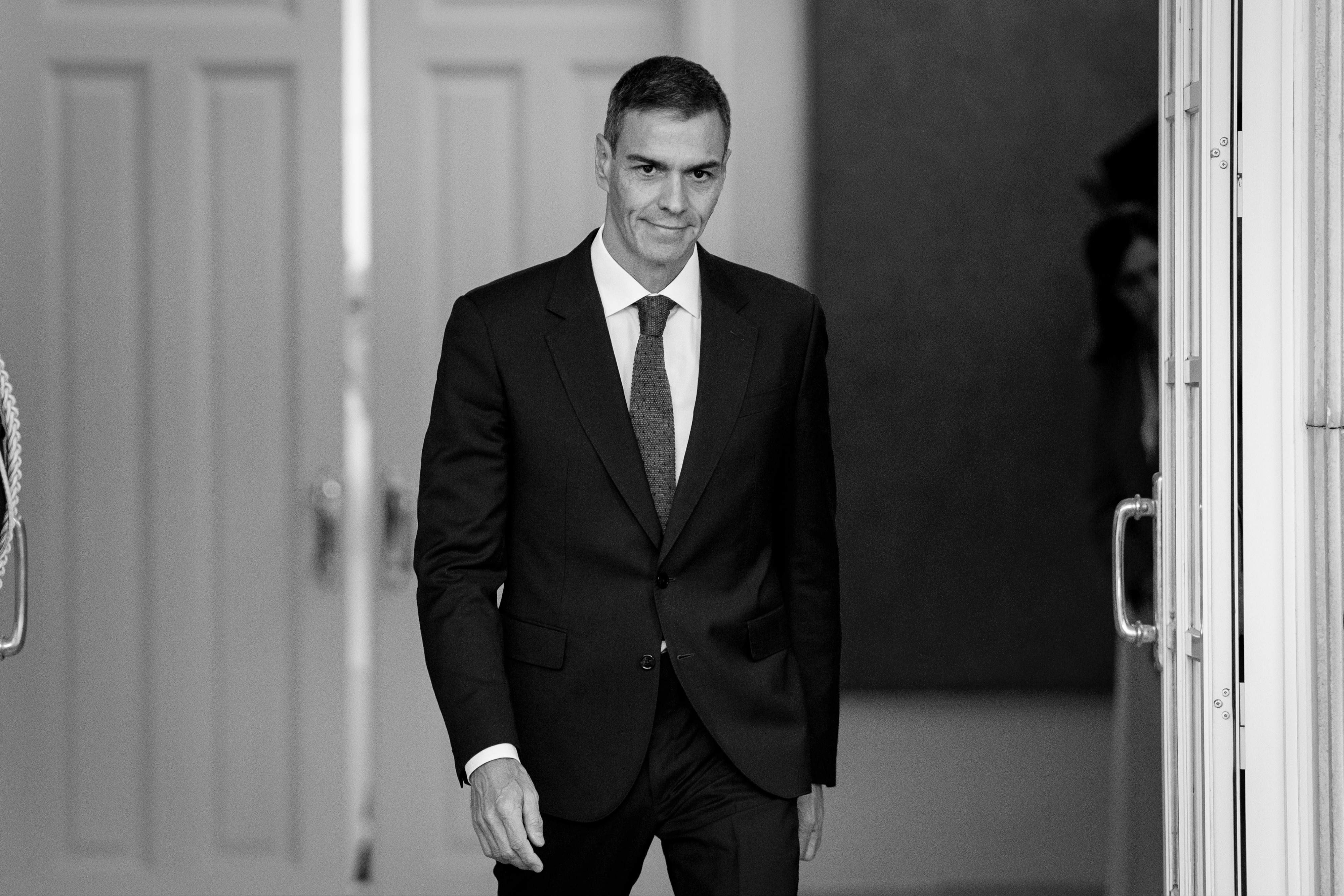 El 'ABC' chincha a Sánchez y le recuerda que la envidia no es sana