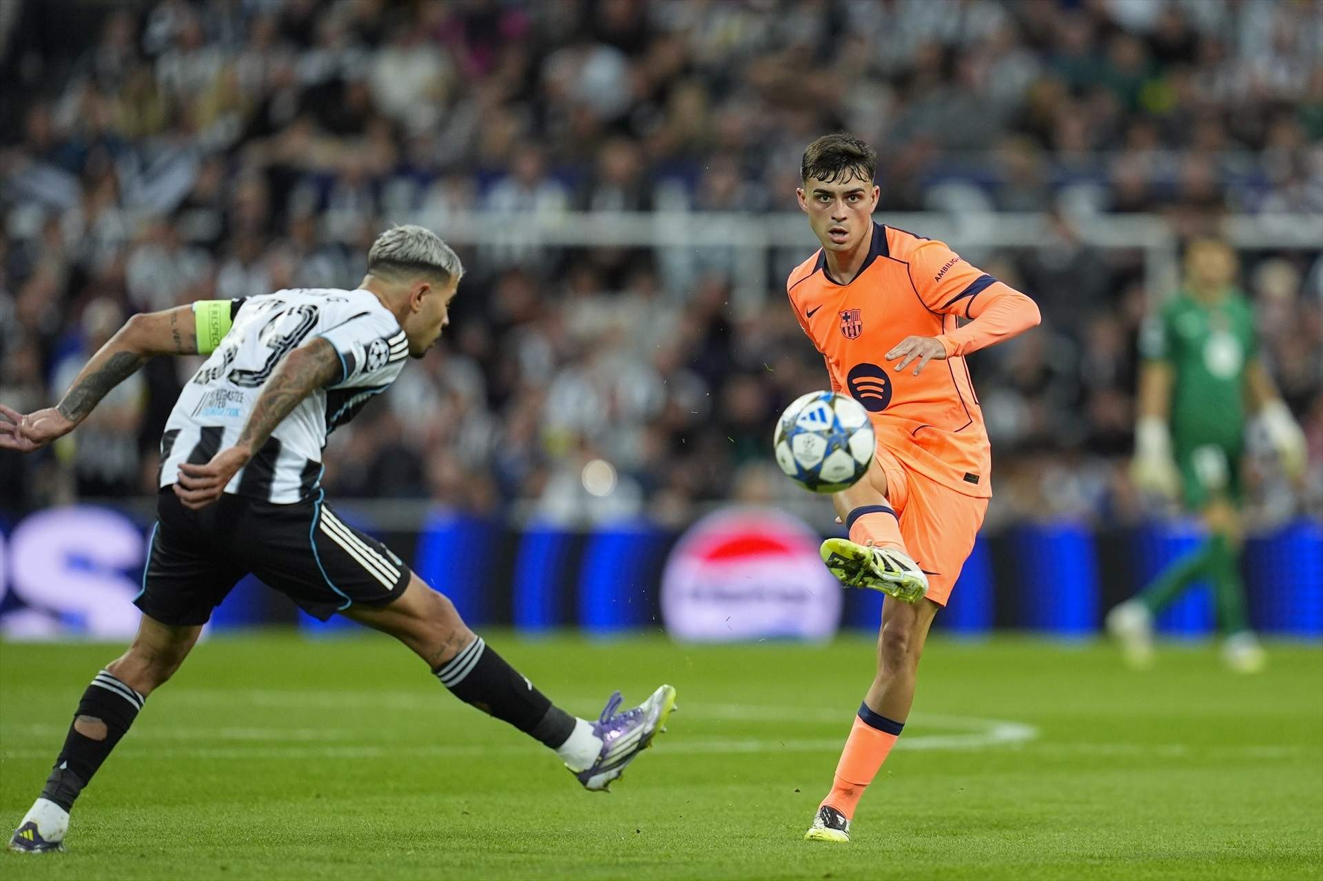 Una llegenda de la Premier League, rendit davant Pedri: "El meu nou jugador preferit"