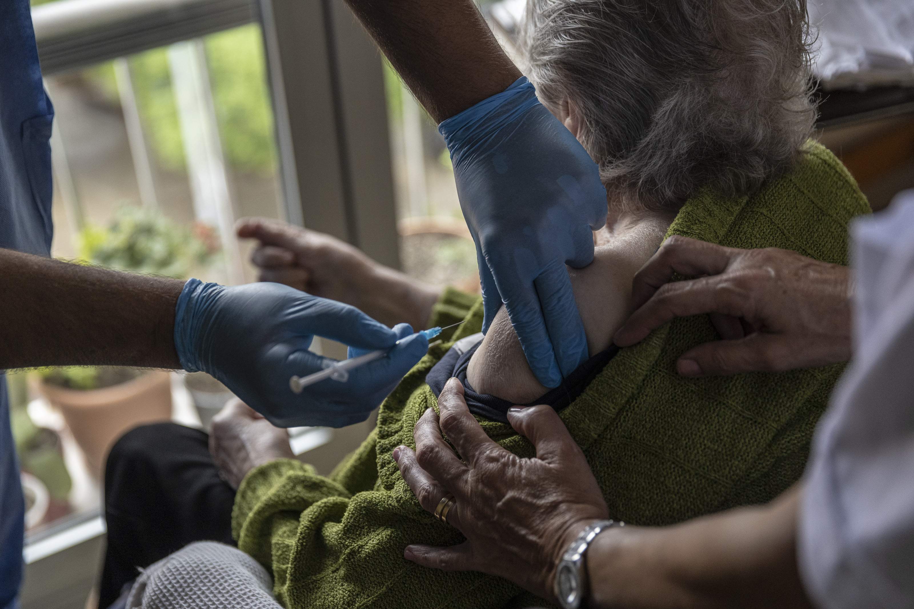 Jordi Mestres, médico de familia: "3 de cada 4 ingresados en la UCI por gripe no estaban vacunados"