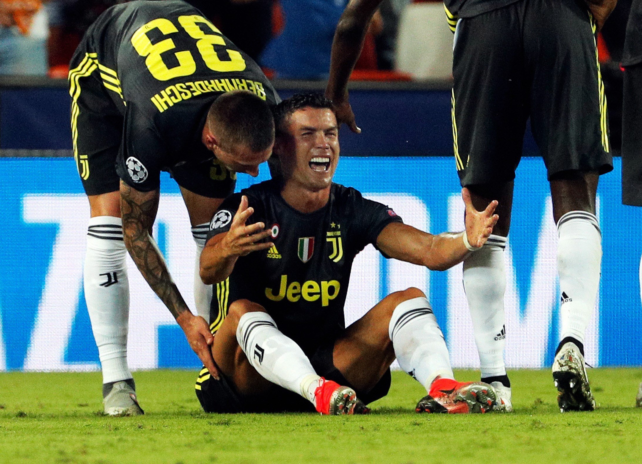 Cristiano Ronaldo, llorando después de ser expulsado en la Champions