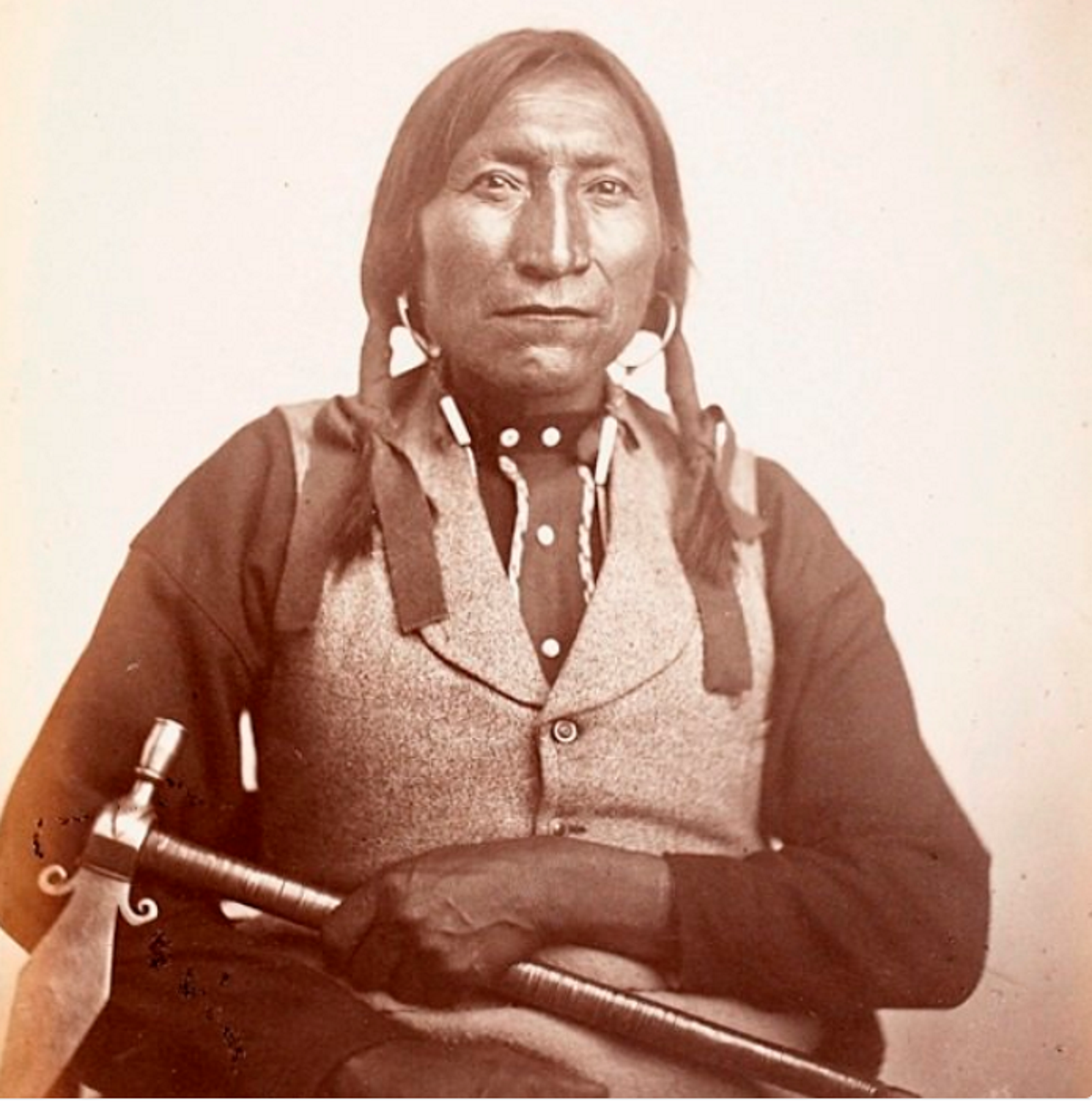 Quién fue también acusado de rebelión, según Boye