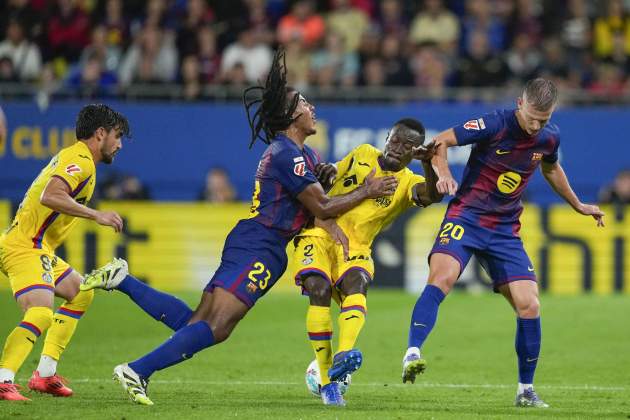 Djené entrada Kounde Barça Getafe / Foto: EFE Djené entrada Kounde Barça Getafe / Foto: EFE