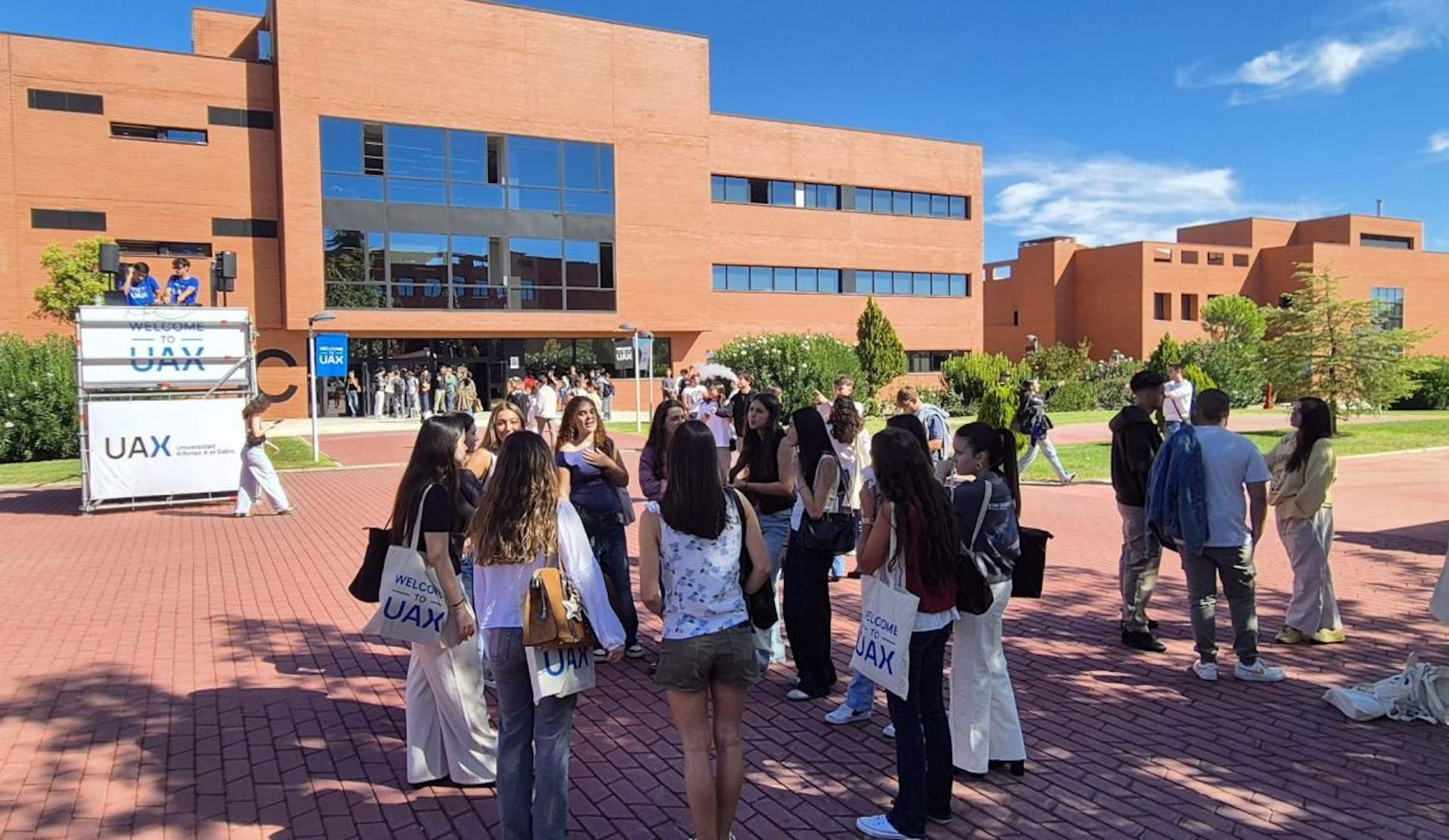 Els universitaris hauran de desenvolupar habilitats com el pensament critico i la curiositat