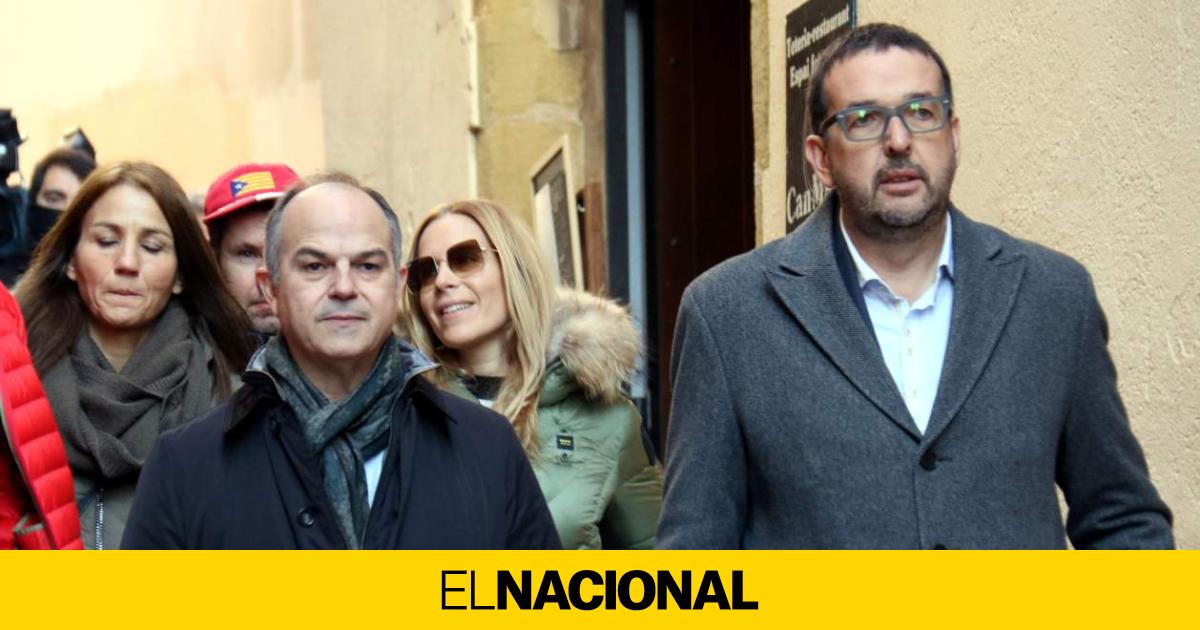 Alcaldes de Junts neguen la petició d'un canvi de rumb a la direcció ...