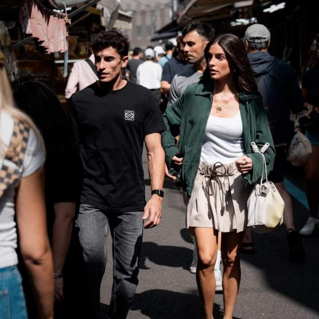 Marc Márquez y Gemma Pinto por las calles de Tokio / Instagram