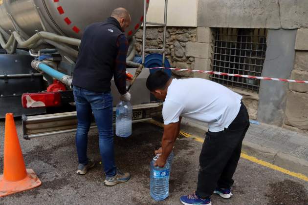 monistrol de montserrat sense aigua potable camió cisterna acn 2