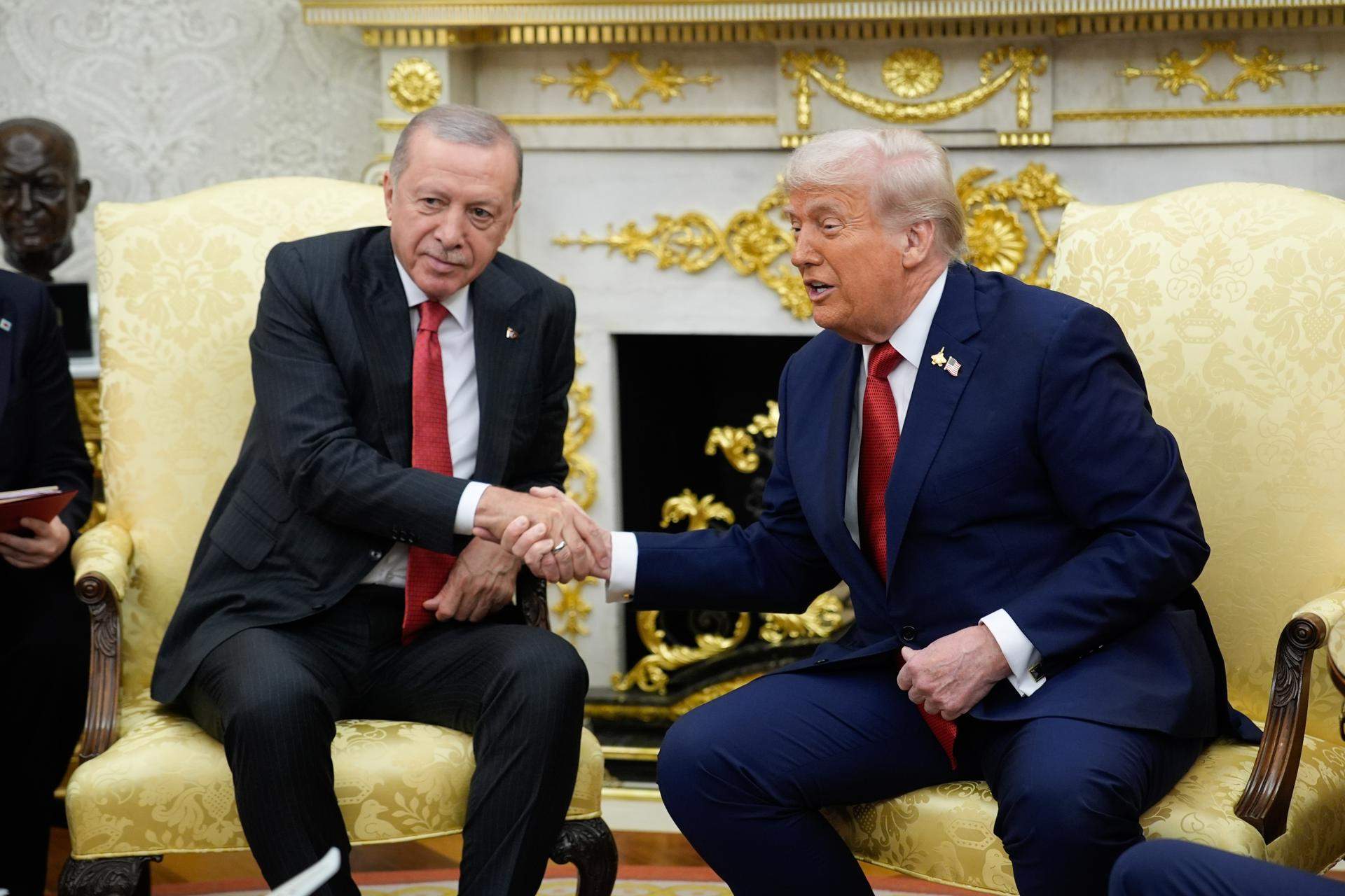 L'estupor d'Erdoğan pel comentari de Trump a la seva cara: "Ell sap més que ningú d'eleccions manipulades"