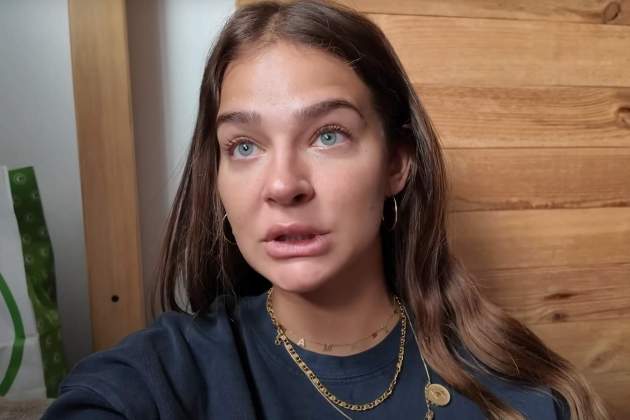 Laura Escanes plorant per que s'acomiadava de Joan Verdú un mes   YouTube (1)