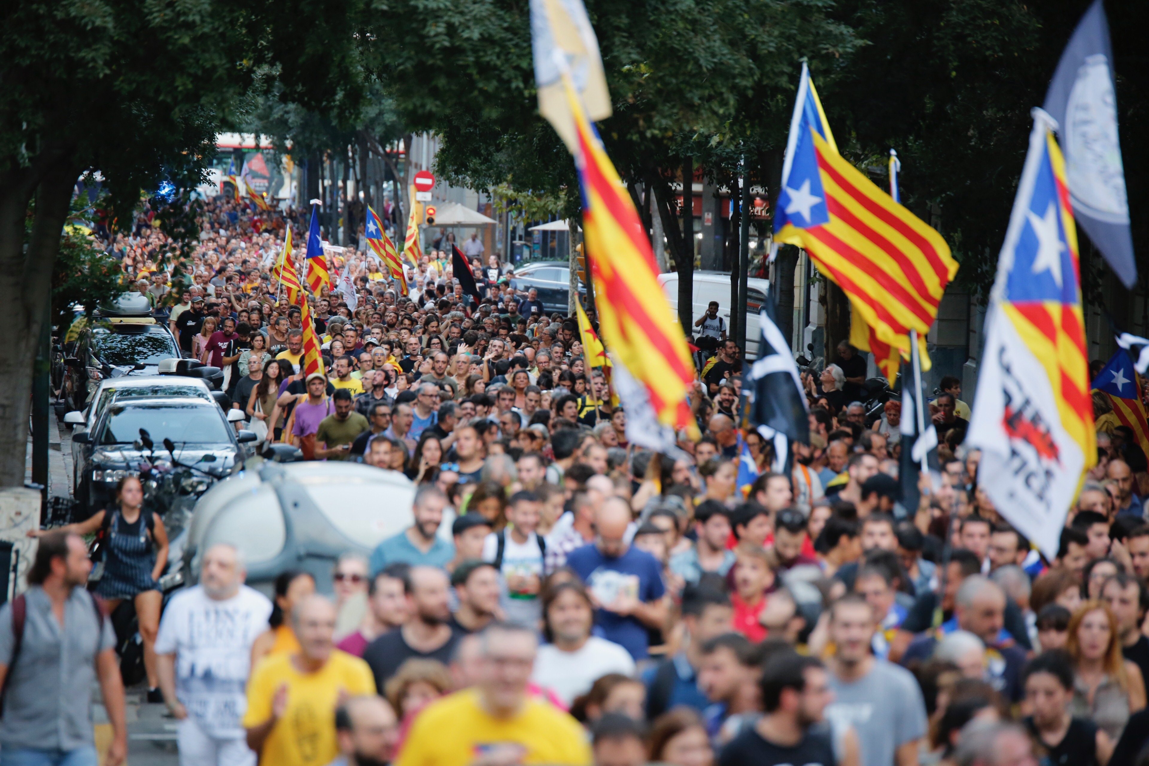 New Netflix documentary on Catalan independence issue, subtitled in 42 languages