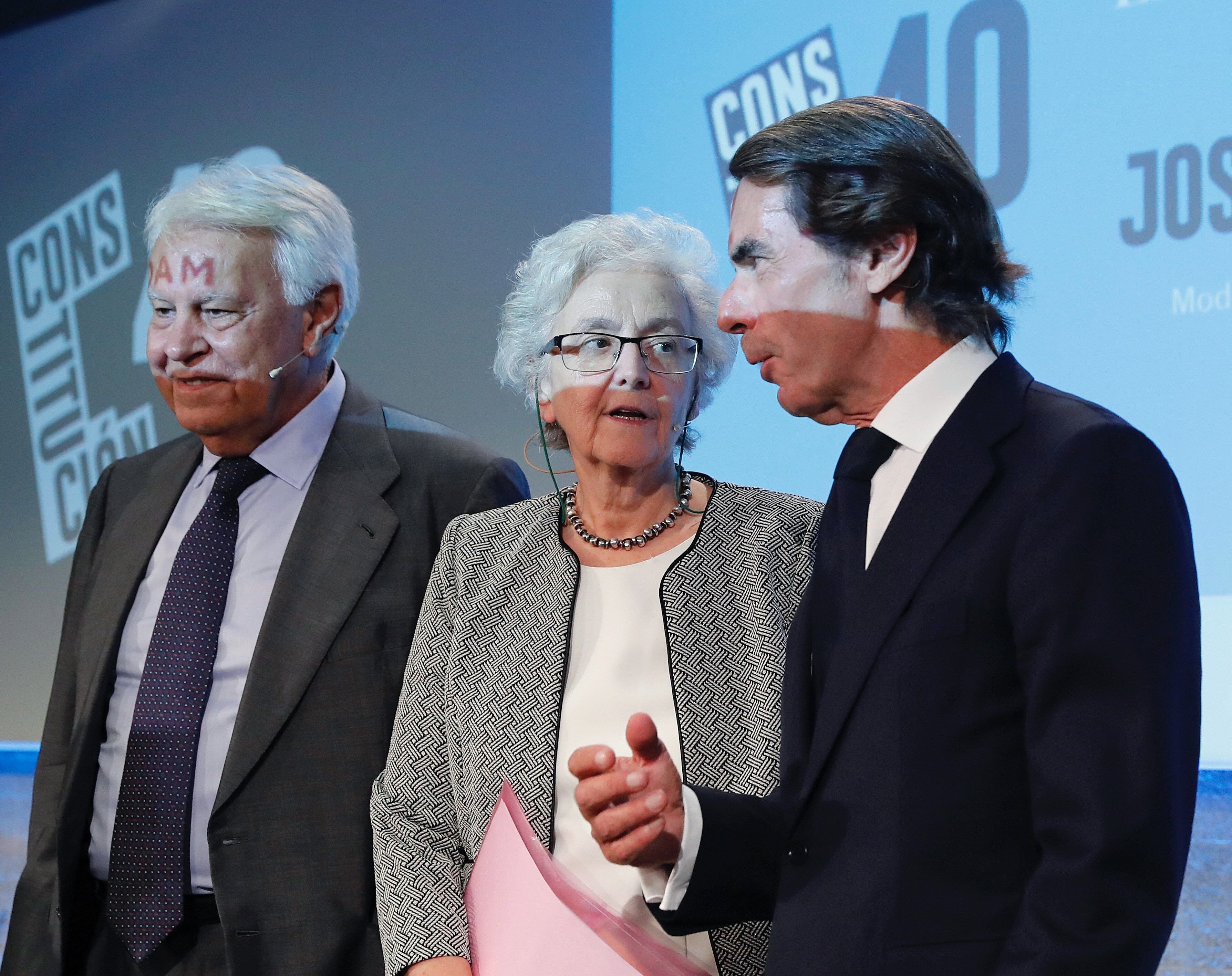 José María Aznar i Felipe González reivindiquen el model del 78