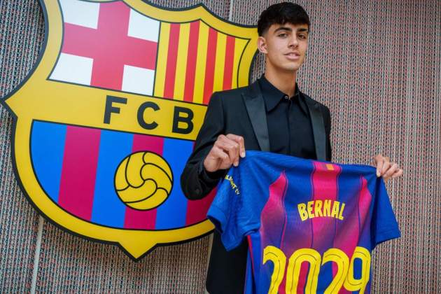 Marc Bernal renovación Barça Foto FCB