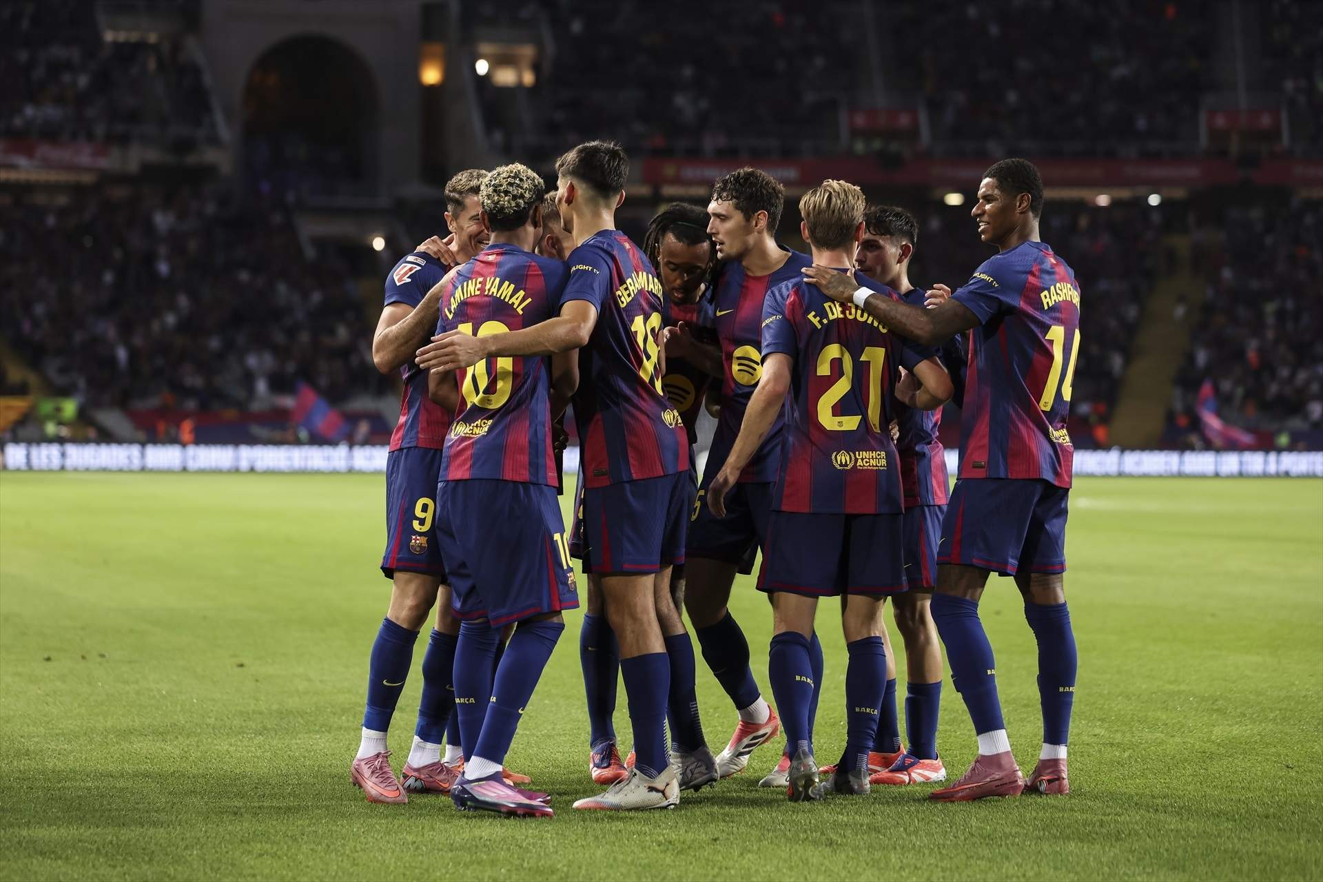 Els vuit futbolistes amb més valor de mercat que acaben contracte el 2026: hi ha una estrella del Barça