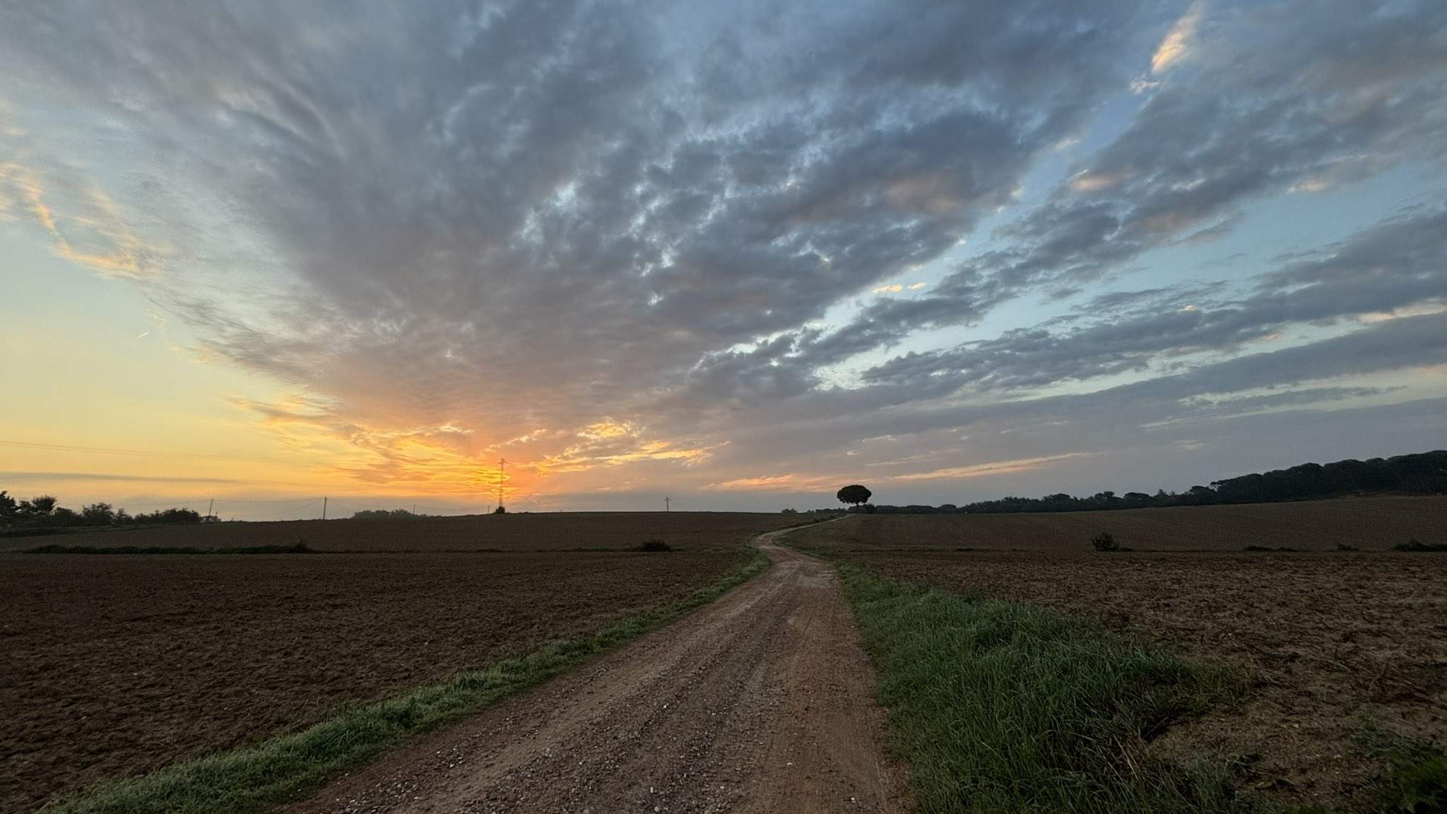 L'octubre arriba a Catalunya amb pluges al litoral, boirines i temperatures suaus
