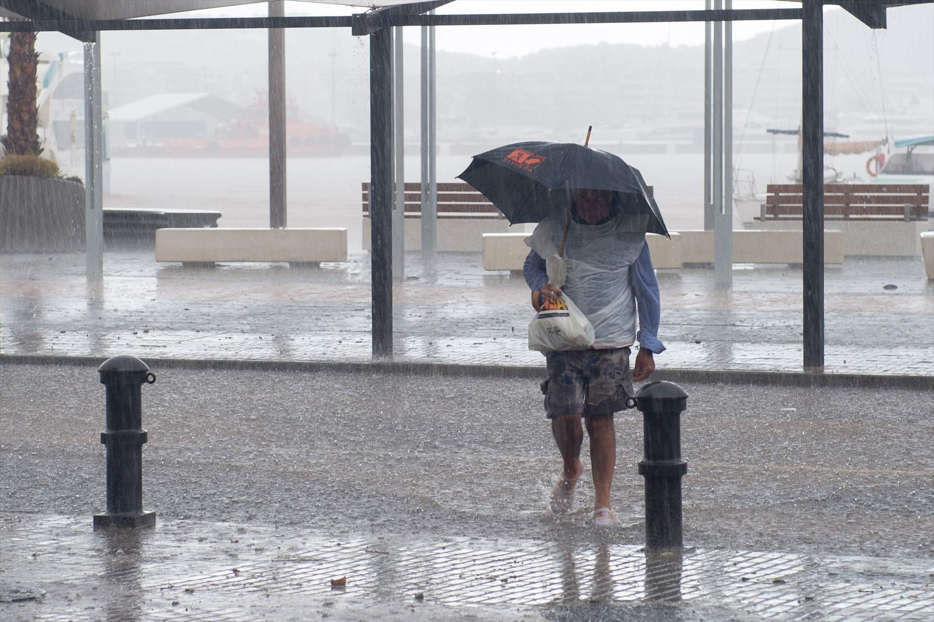 VÍDEO | Les pluges torrencials inunden Eivissa i causen estralls a les Pitiüses