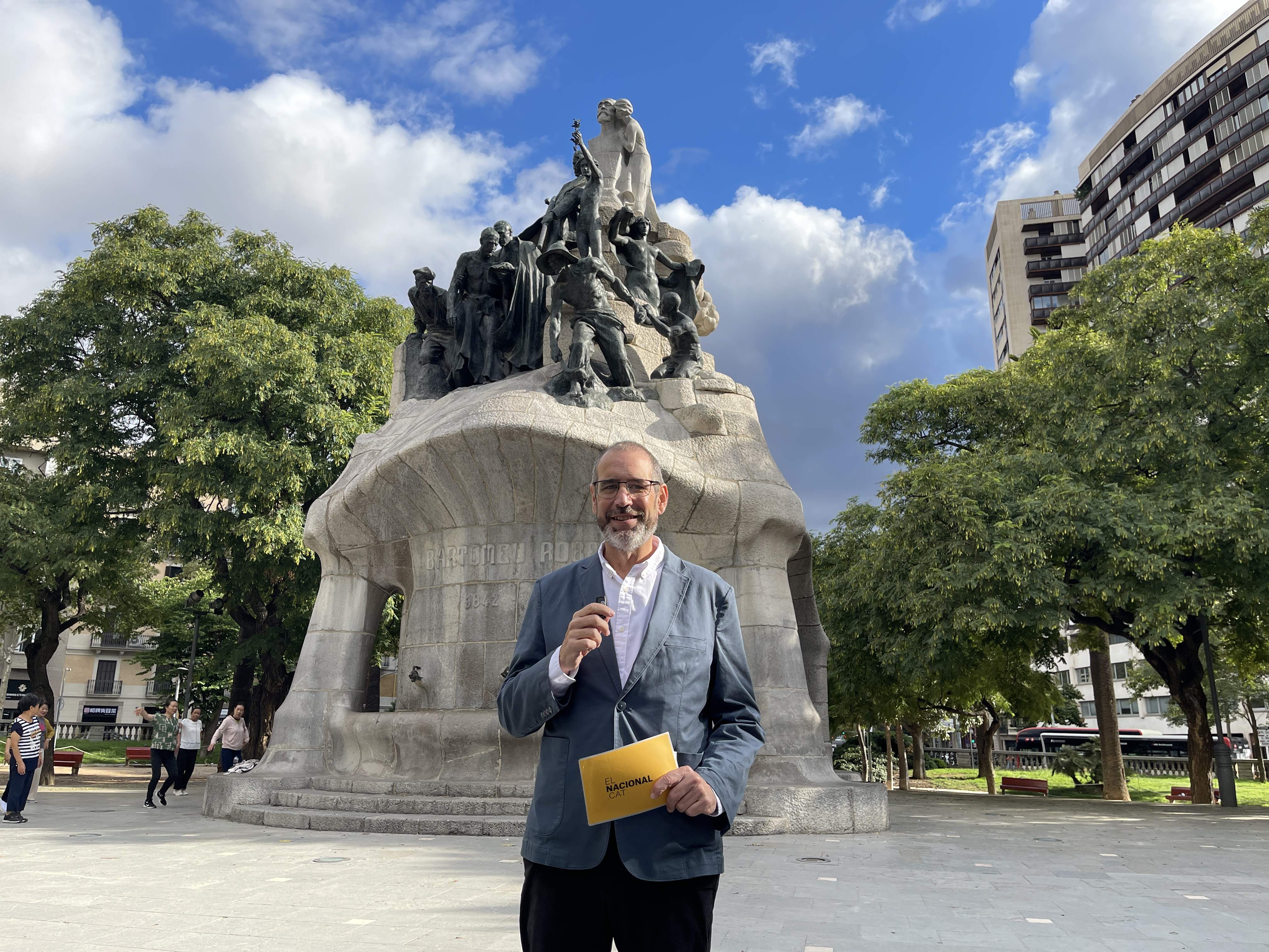 Cinc curiositats de la plaça Tetuan, l'única zona verda històrica de l'Eixample