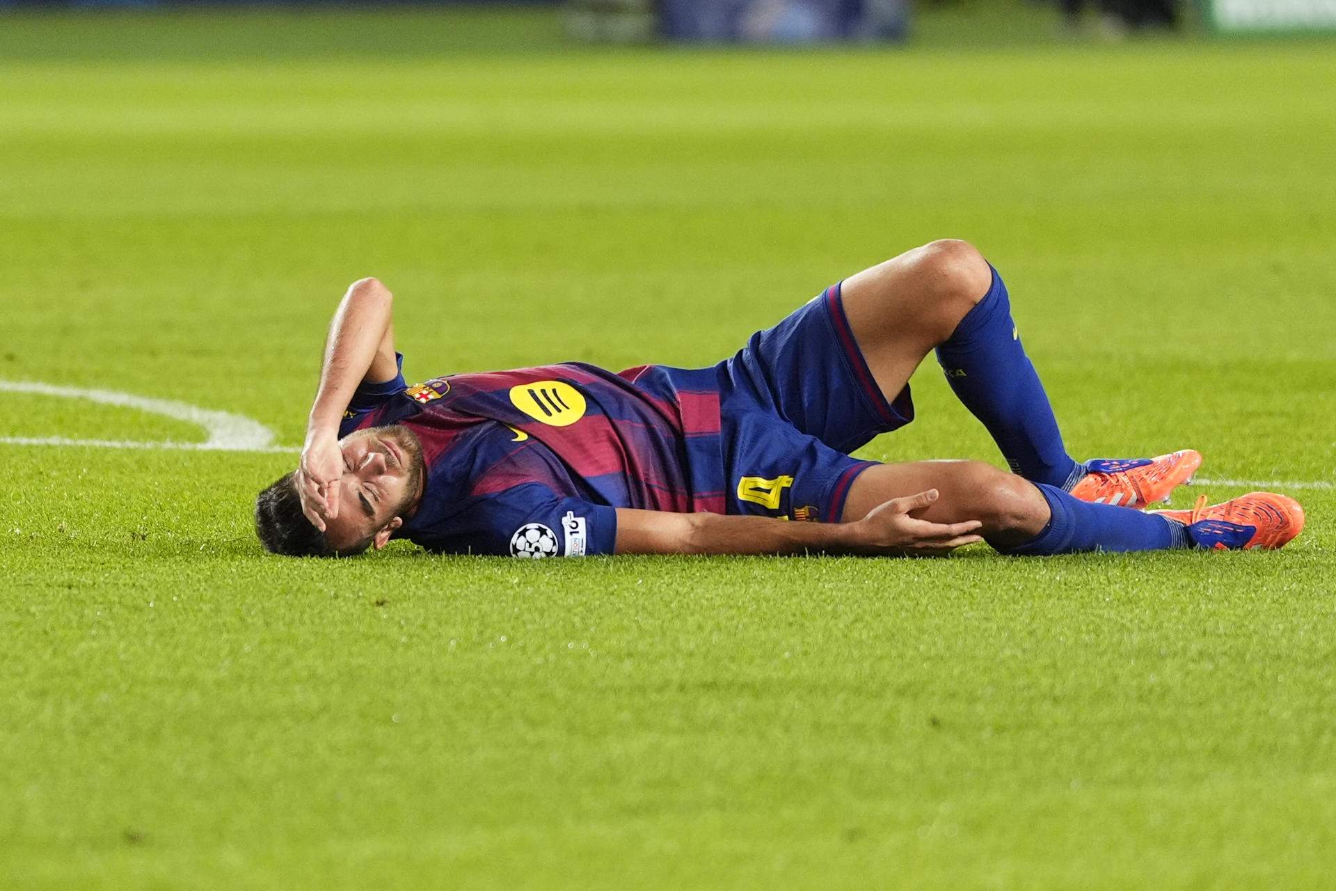 Pau Cubarsí y Eric Garcia saben que juega porque no hay nada mejor; preocupa, no está al nivel Barça