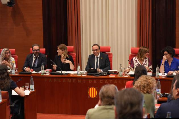 La Mesa del Parlament a la Junta de Portaveus Foto ACN La Mesa del Parlament a la Junta de Portaveus Foto ACN