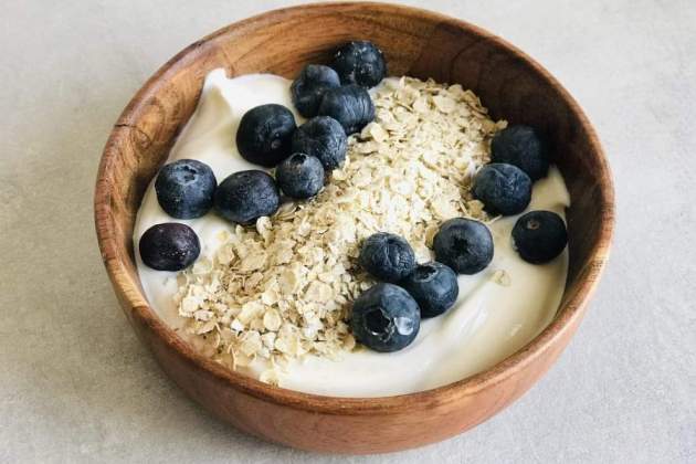 bowl yogurt