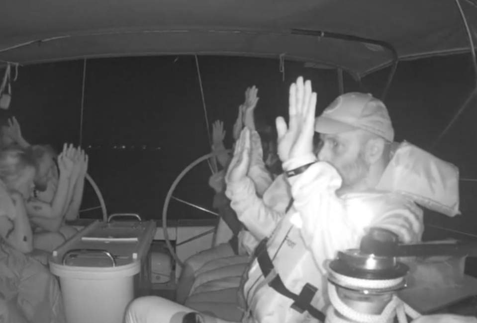 El traslado de los miembros de la Flotilla: de Asdod a la prisión de Ketziot, antes de ser deportados