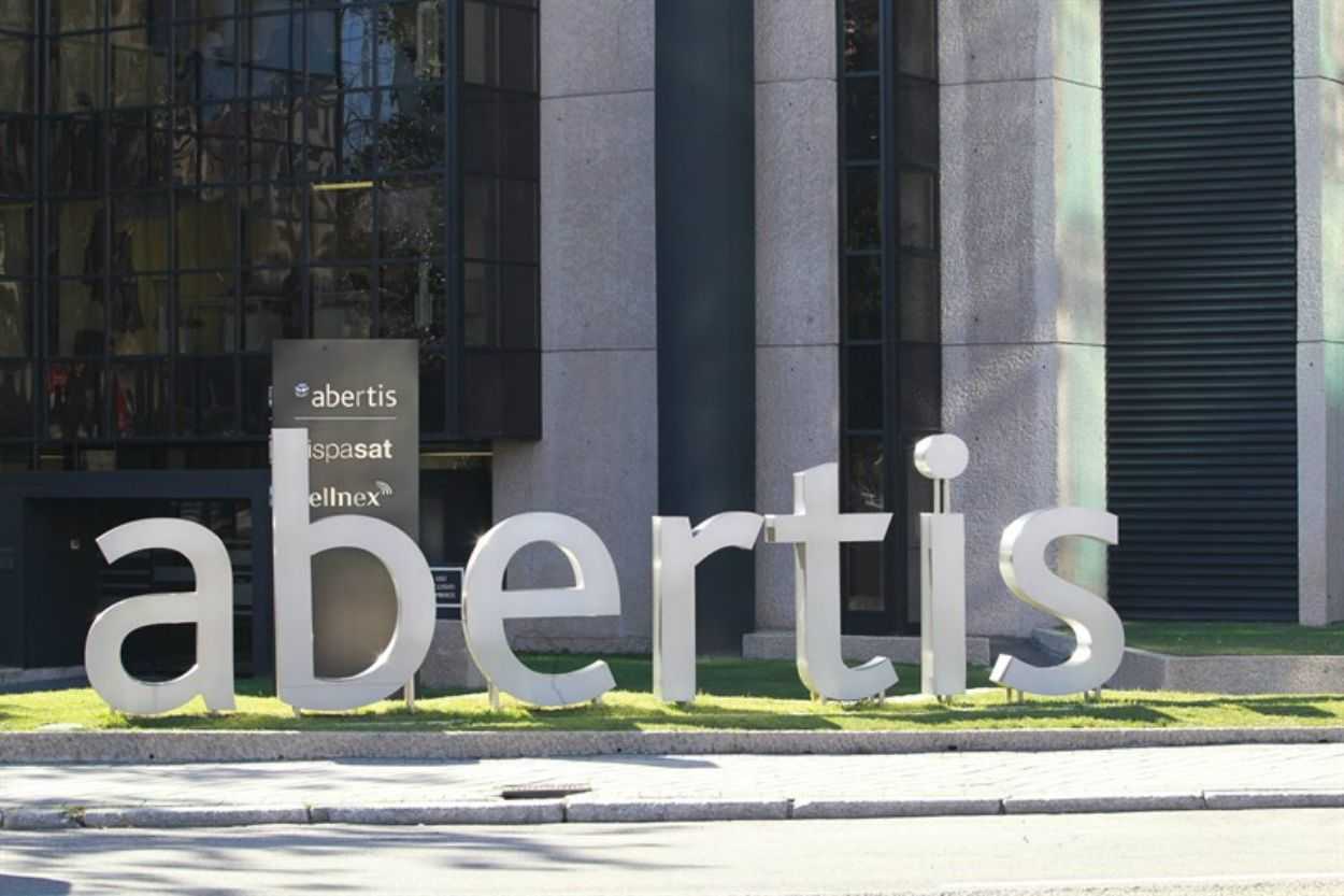 Abertis coloca bonos por 500 millones al 1% para refinanciar deuda
