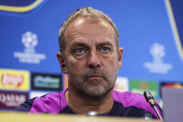 Hansi Flick, durant una roda de premsa amb el Barça / Foto: Europa Press
