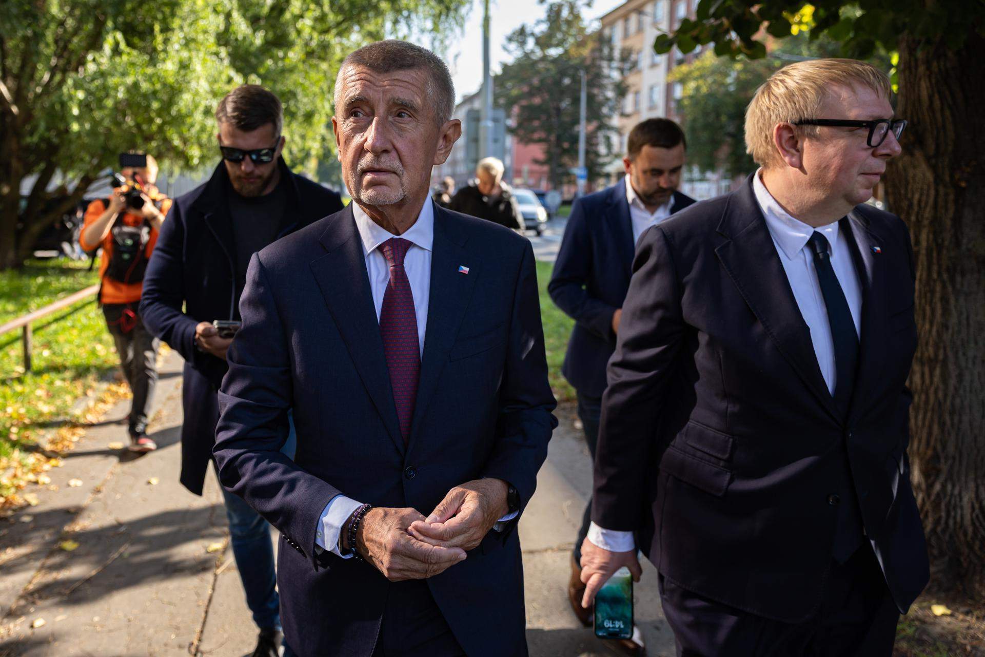 El "Trump checo", Andrej Babis, gana de forma clara las elecciones legislativas en la República Checa