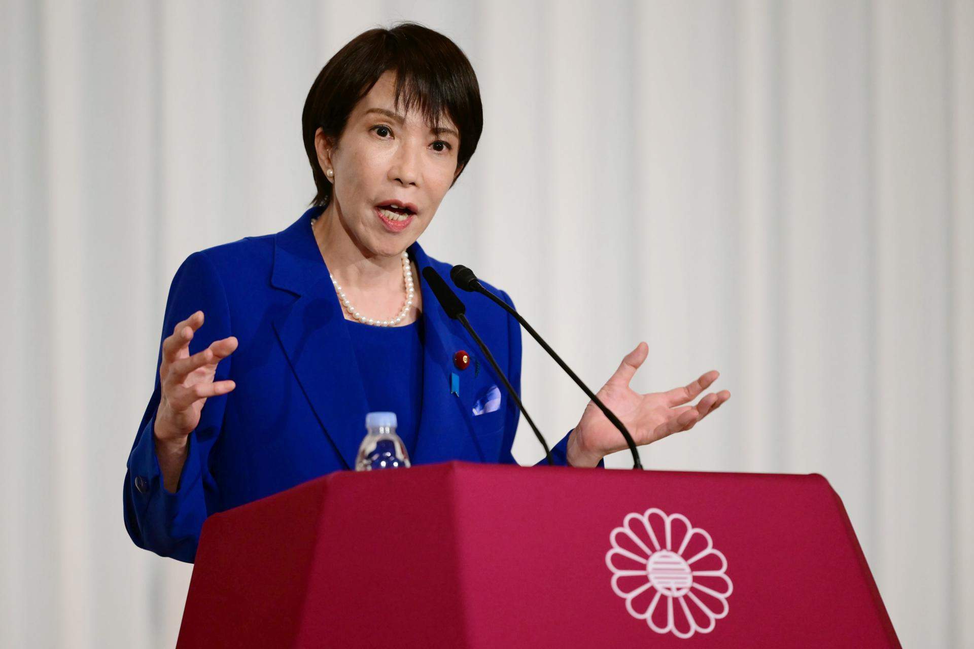La conservadora Sanae Takaichi gana las primarias del PLD y puede ser la primera mujer líder de Japón