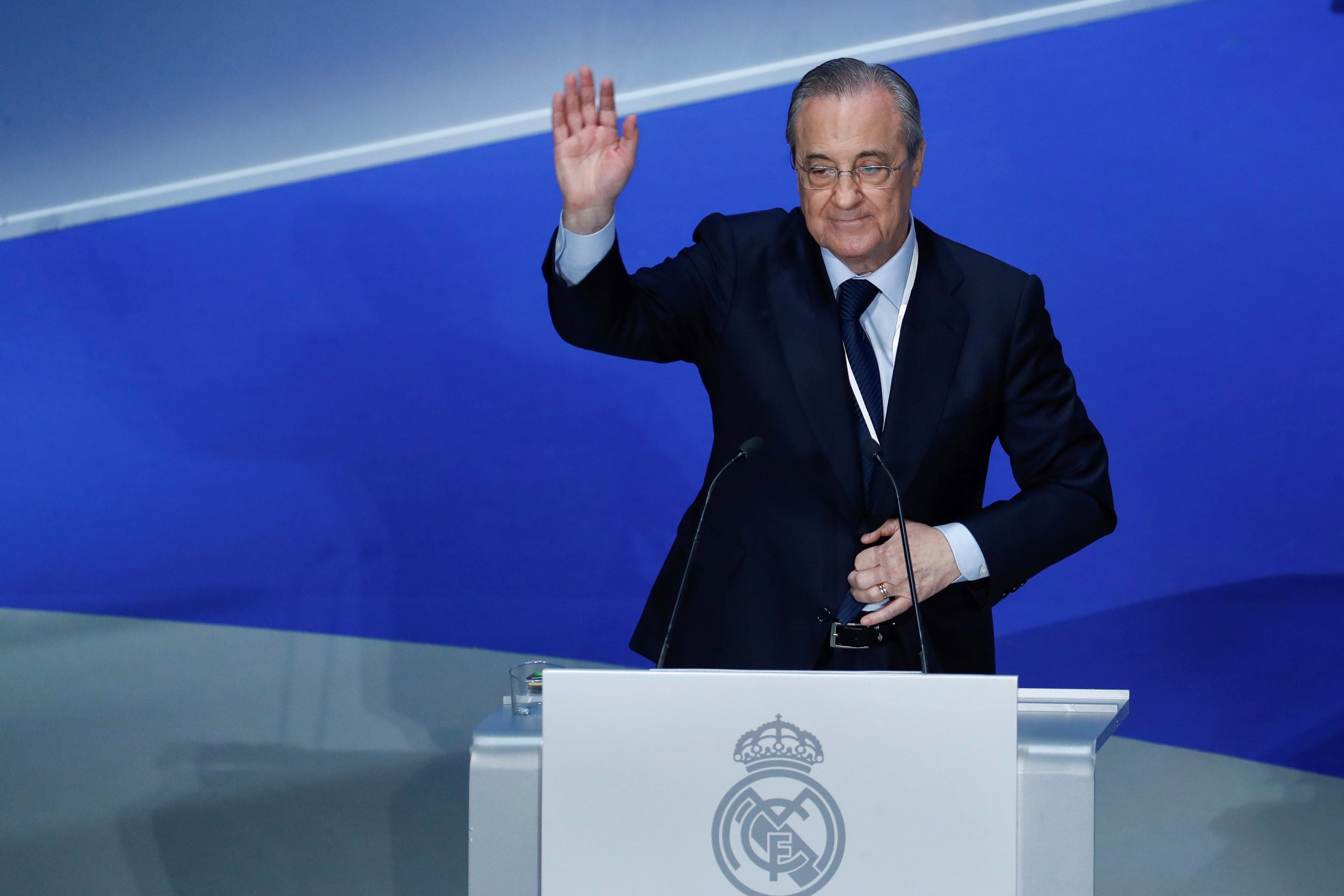 Florentino Pérez censura a sus aficionados en el Bernabéu