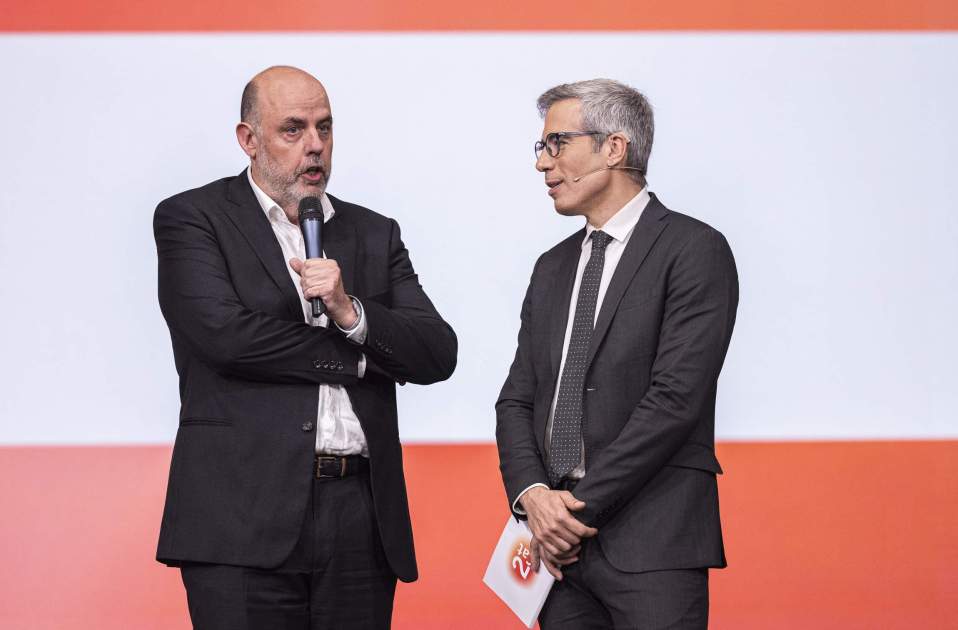 PRESENTACIÓ 2CAT Jordi Basté / FOTO: Montse Giralt