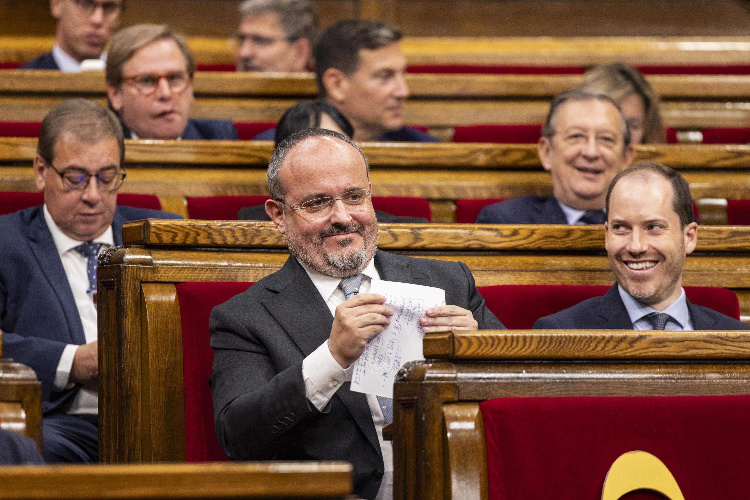 El PP català burxa en la corrupció del PSOE: "Quan parlo de Chili, Illa es transforma en Chucky"