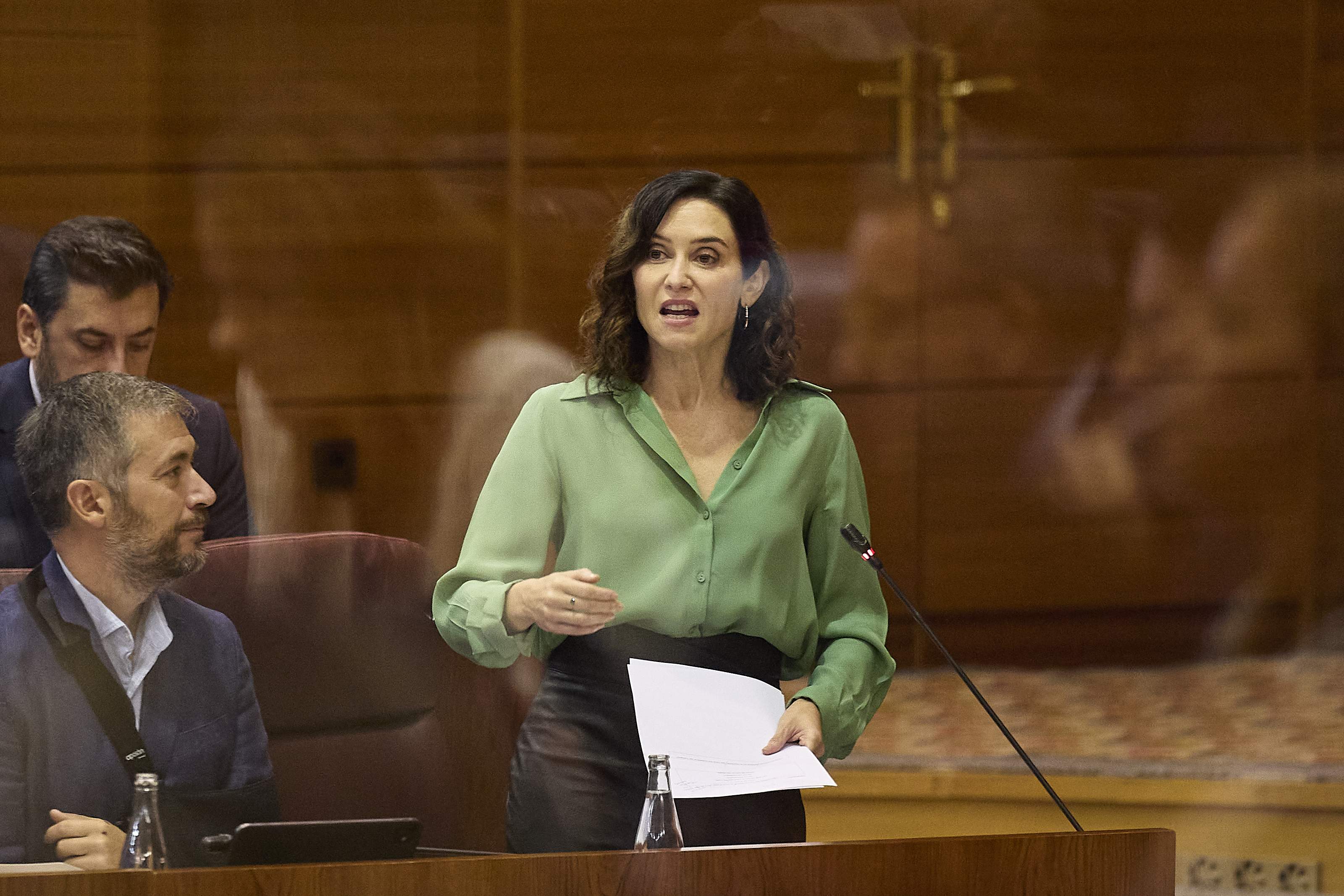 Ayuso se niega a crear el registro de objetores del aborto: "Abortad en otro sitio"