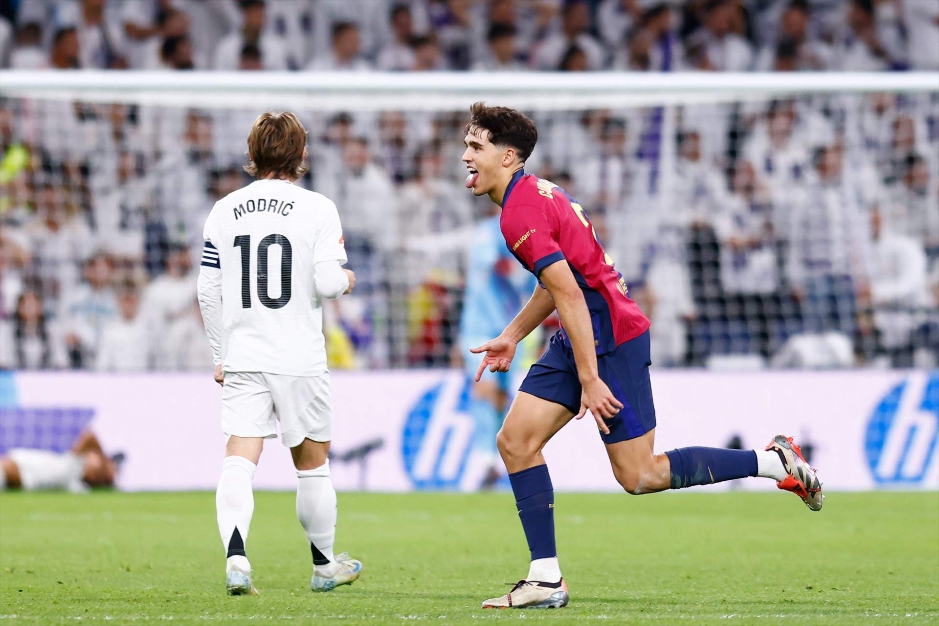 Pau Cubarsí ya desafía al Santiago Bernabéu: "Estoy deseando que llegue el Clásico"