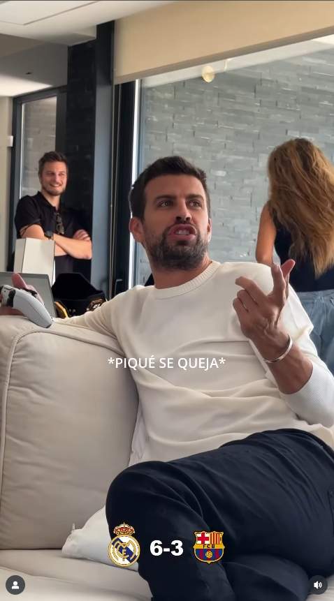 Gerard Piqué e Ilia Topuria jugando al FIFA Instagram (1) Gerard Piqué e Ilia Topuria jugando al FIFA Instagram (1)