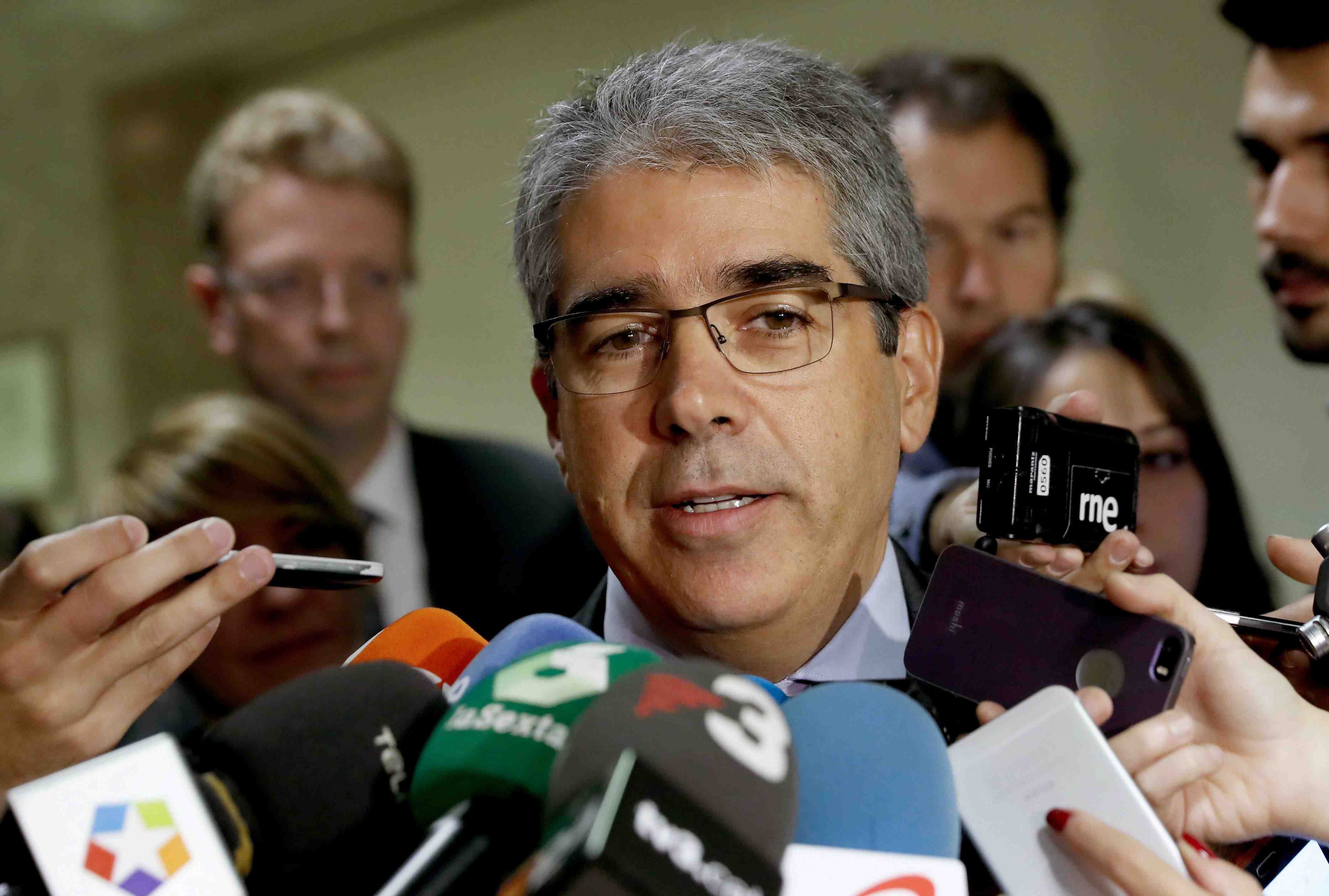 El Congreso niega a Homs aportar testimonios por el suplicatorio del 9-N