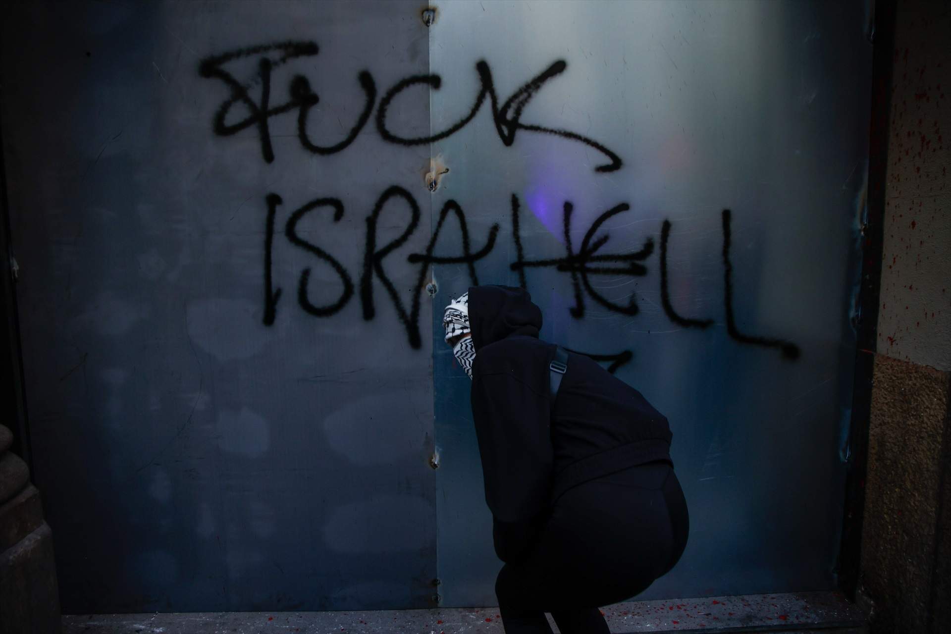 La manifestación propalestina en Barcelona, la Comic Con en Nueva York y más: la vuelta al mundo en 15 fotos