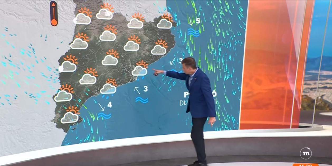 Francesc Mauri haciendo El tiempo, el pasado 8 10, este era el mapa de previsiones 3Cat