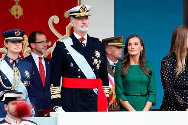 Família Reial a la desfilada del Dia de la Hispanitat EFE